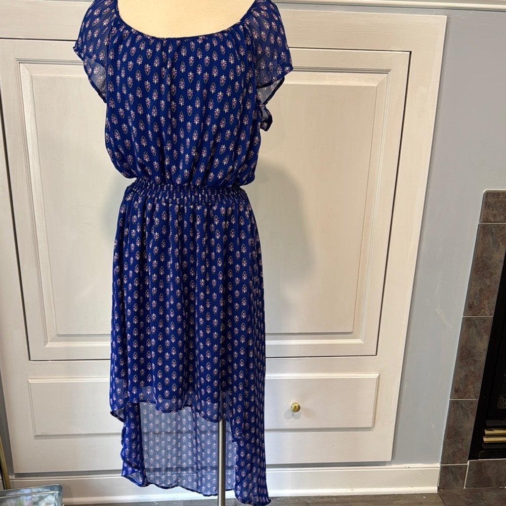 Elegant Blue Patterned Dress